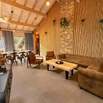 Zelcova Et Horská chata *